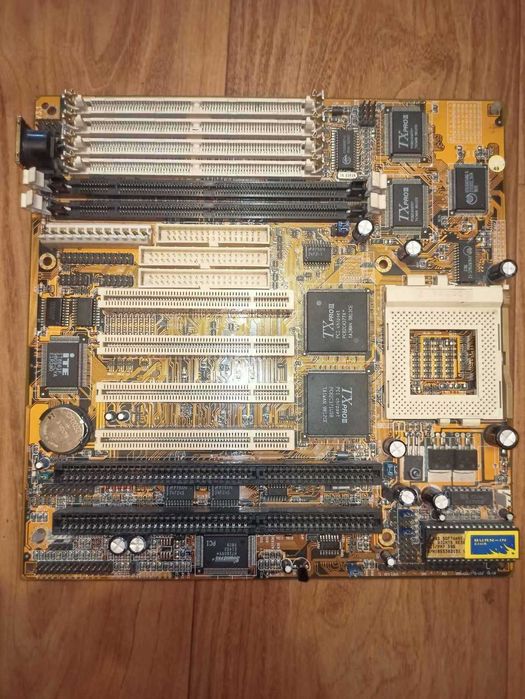 Вінтажні материнські плати s7, s370, s462