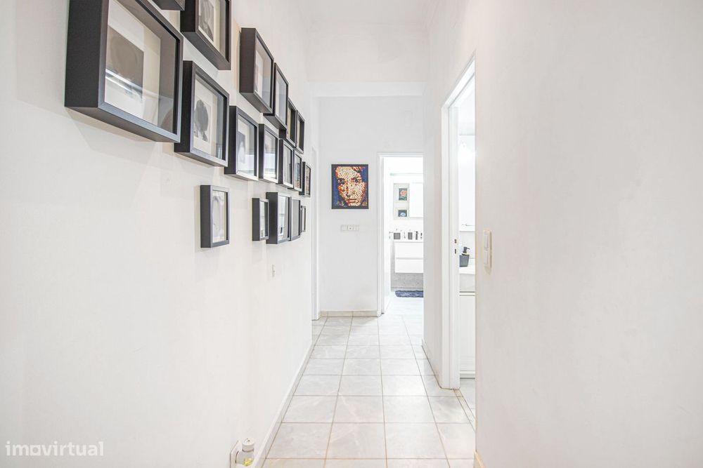 Apartamento T4 - Algés
