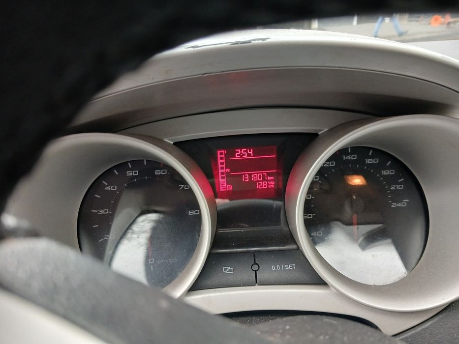 Продам авто SEAT Ibiza 1.2 автомат 2011року