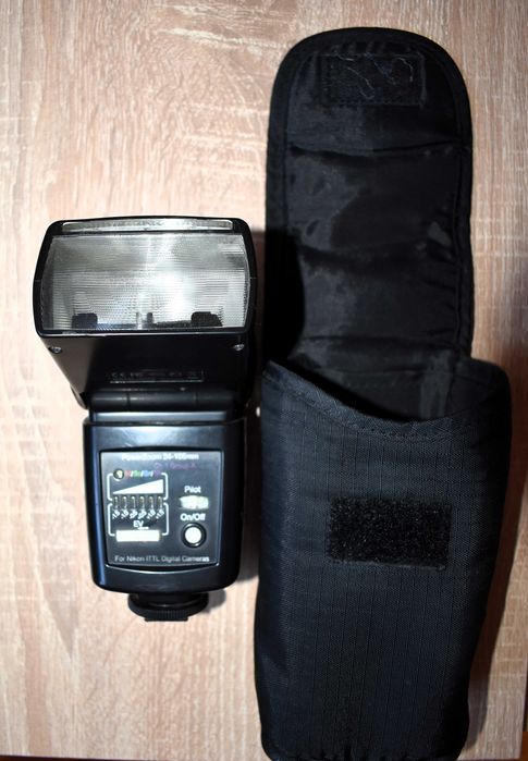i-TTL фотоспалах Nissin di622 for Nikon. Провідне число 40 (ISO100). Парцює добре!