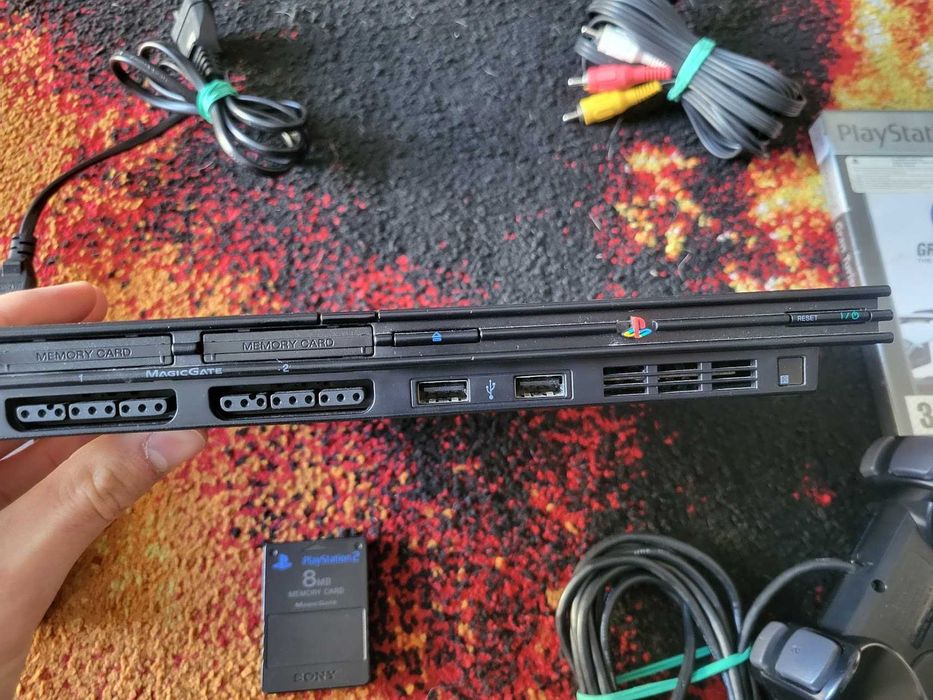 Konsola PlayStation 2 PS2 Slim SCPH-75004, Pad, Okablowanie, Karta 8MB