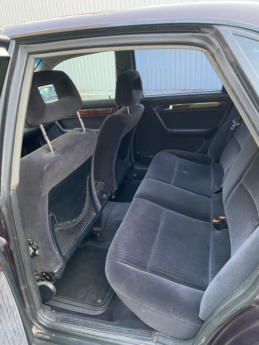 Продам AUDI 100 C4 2.8E 1993