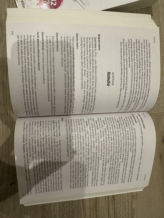 Opracowania lektur i wierszy liceum