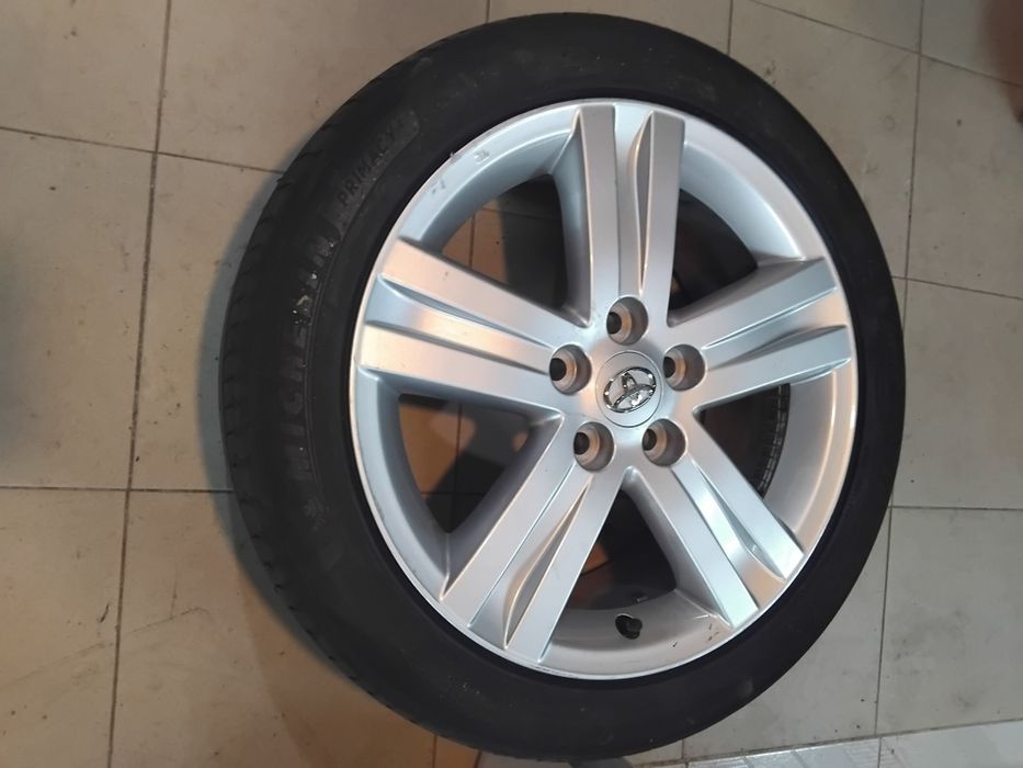 Jante 17 5x114.3 para pneu suplente toyota