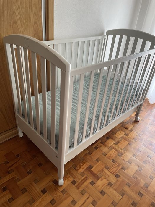 Cama de grades bebé