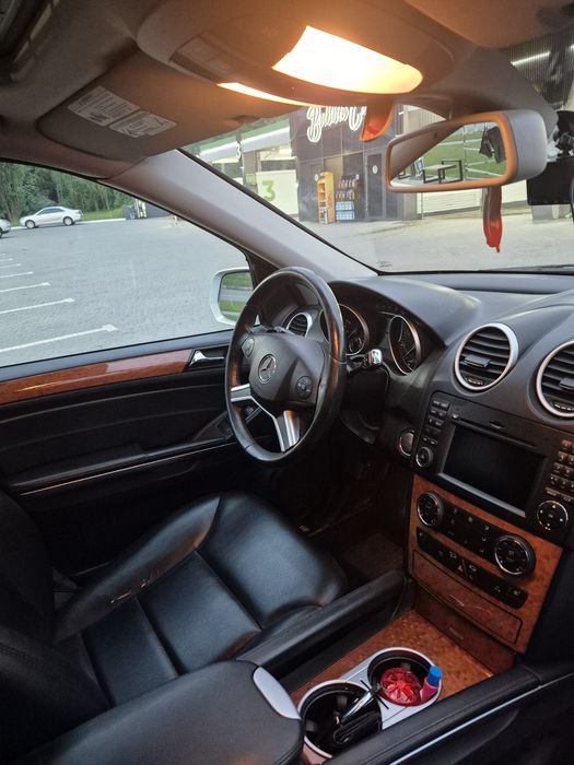 Mercedes m-class ml350