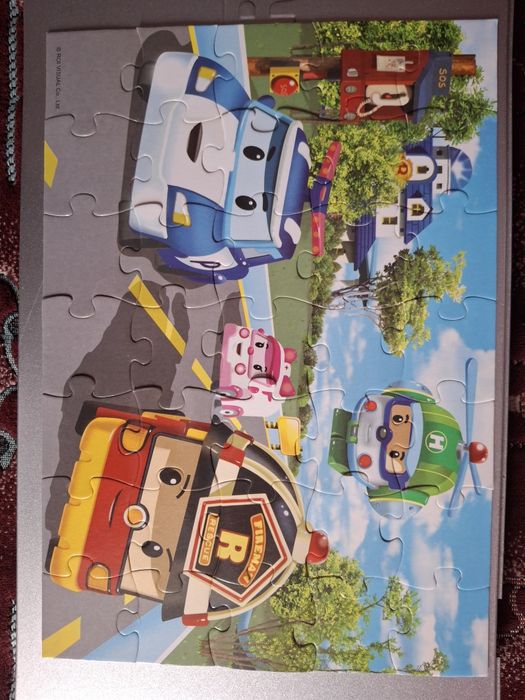 Кенгуру Пазли-половинки і пазл Полі