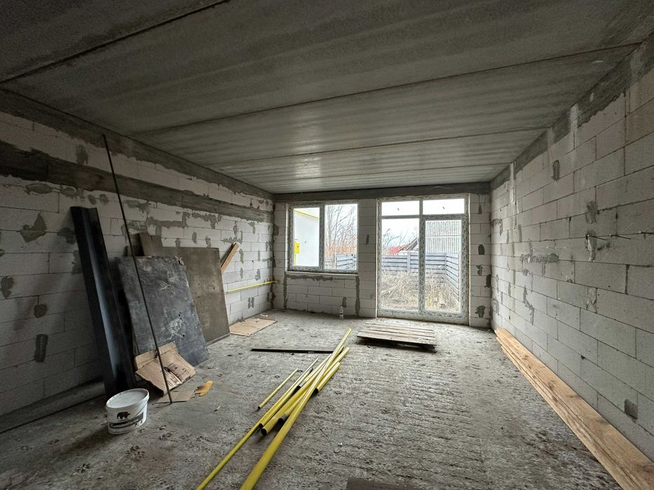 Готовий таунхаус з газом у Гостомелі! Вигідна ціна. Затишна локація!