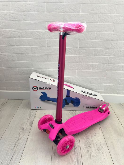 Трехколесный самокат макси Maraton Action maxi однотонный фиолетовый