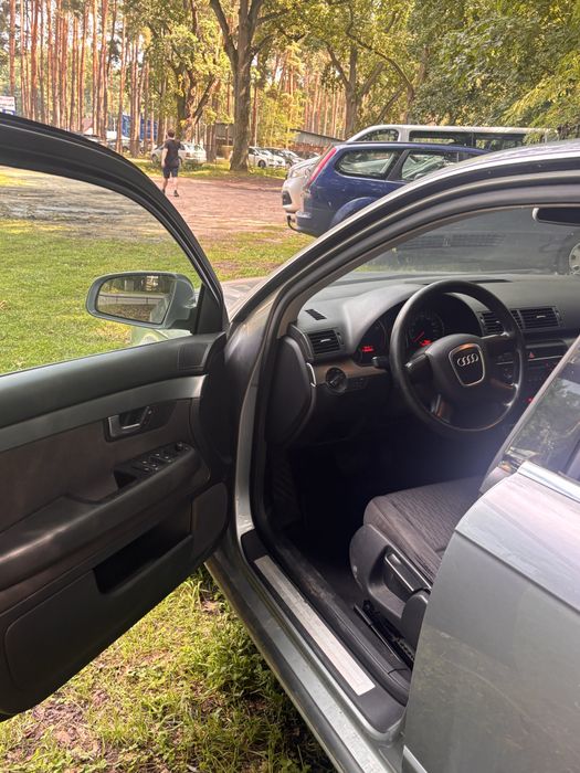 Audi a4 b7 2.0 benzyna