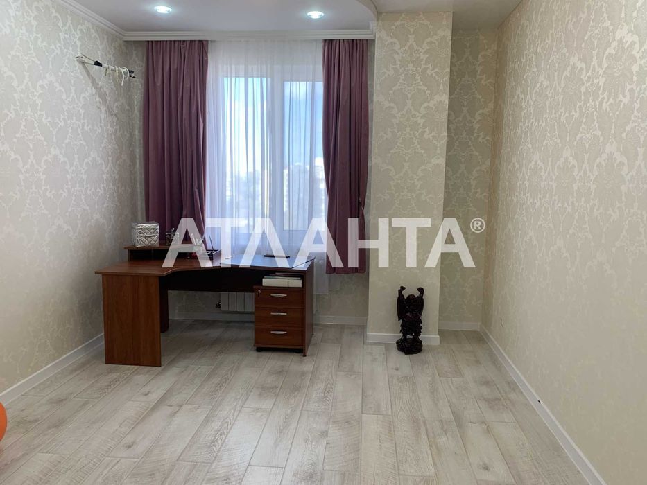 3-комнатная квартира с качественным ремонтом ул. Пишоновская