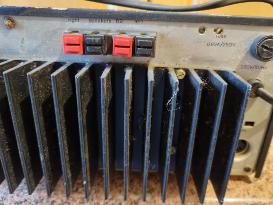 Amplotuner analogowy UNITRA AT9100