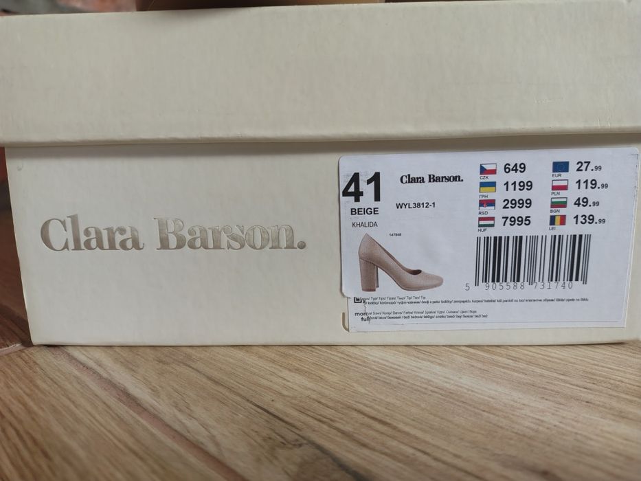 Czółenka, buty, obcas, szpilki.