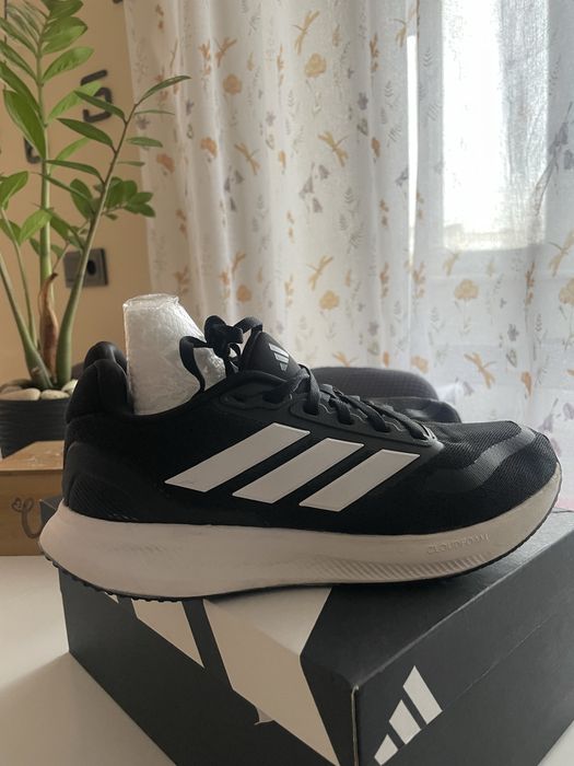 Підліткові кросівки Adidas Runfalcon 5