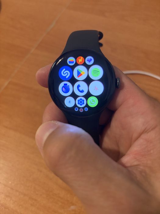 Google Pixel Watch 4 czarny 45mm stan bardzo dobry