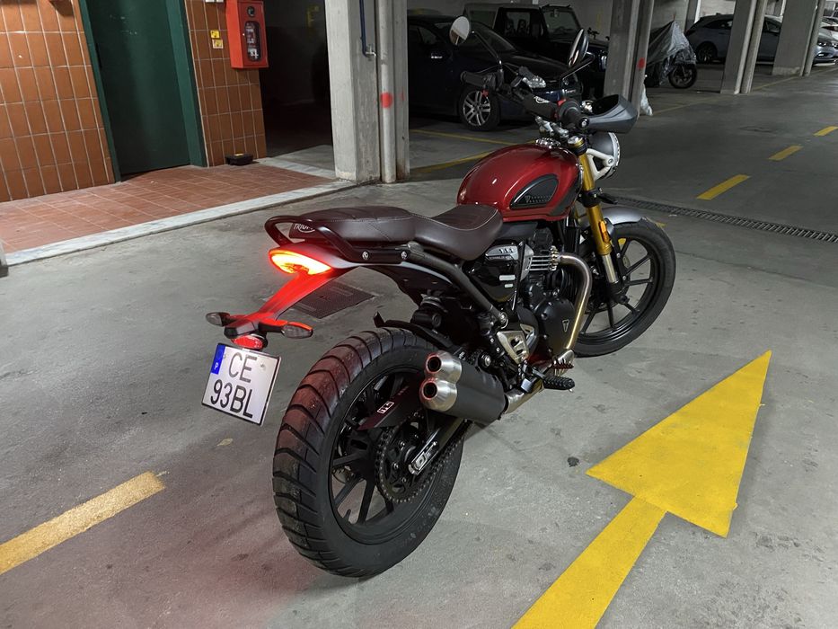Triumph scramble 400X