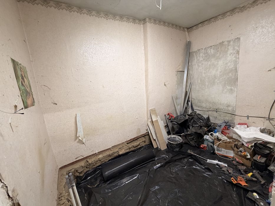 Продам частину будинку 34м2, з окремим подвірʼям.