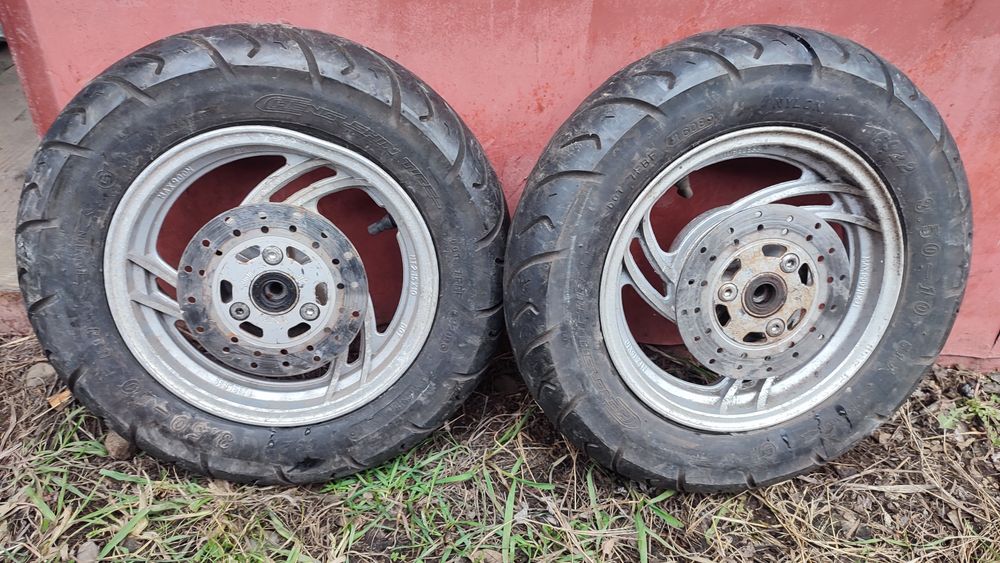 Колеса до скутера,до тачки,воза,R10