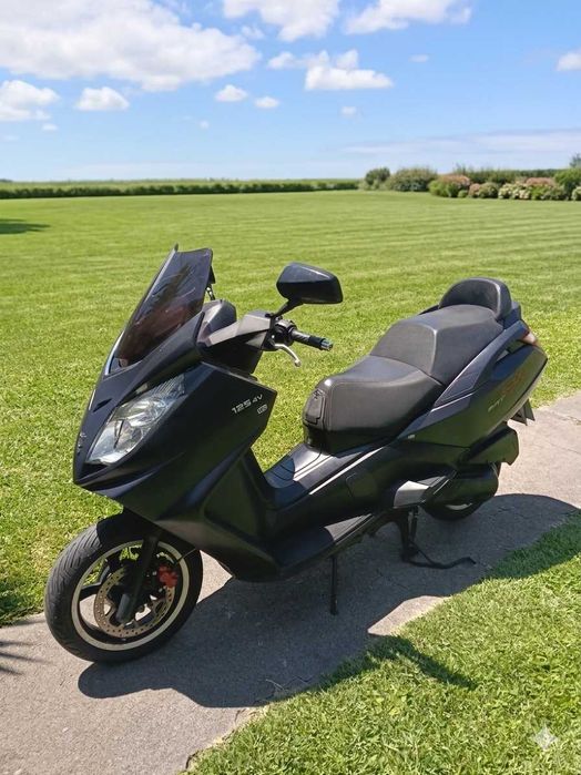 Scooter Peugeot Satelis RS 125cc 2011