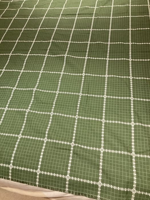 Toalha de mesa verde com 6 guardanapos- NOVA