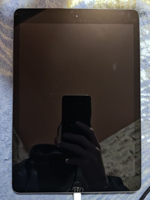 Ipad 7 2/32 wifi СРОЧНО