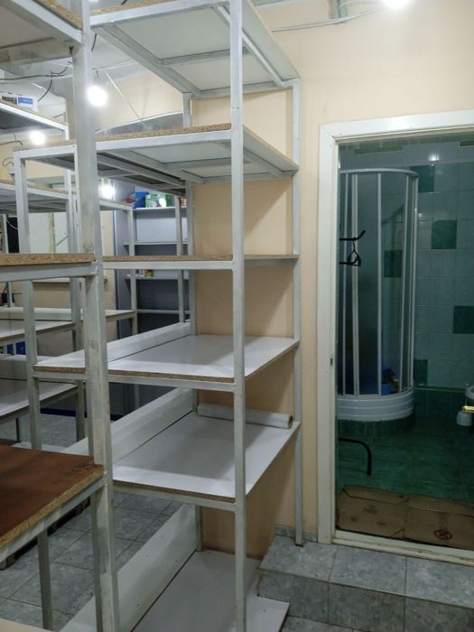 Продам торгове приміщення 44,2 м², вул. Ю. Зойфера 3 (р-н Держром) - Власник