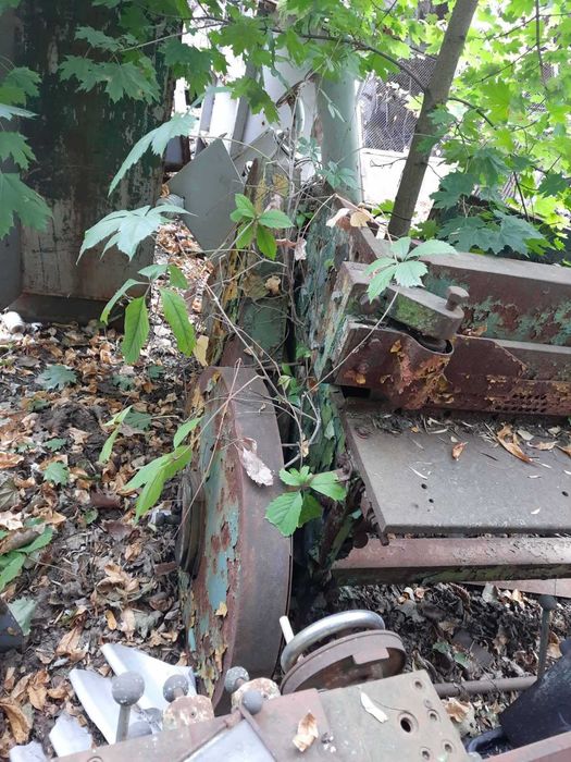 Токарне винторезный станок ИЖ 250 Гильотинные ножницы Наждачный стано ...