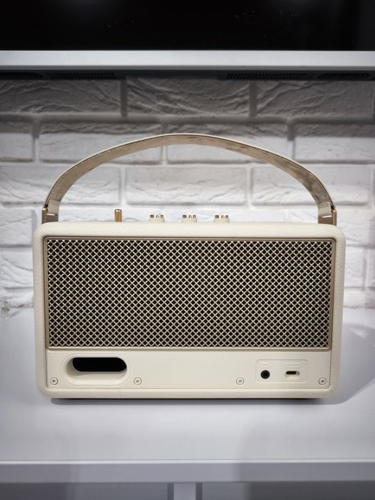 Нова Marshall Kilburn 3