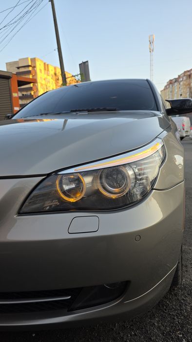 Обмен фары Bmw е60,е61 Рест. Галоген.
