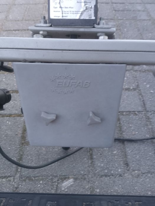 Bagażnik na rowery używany