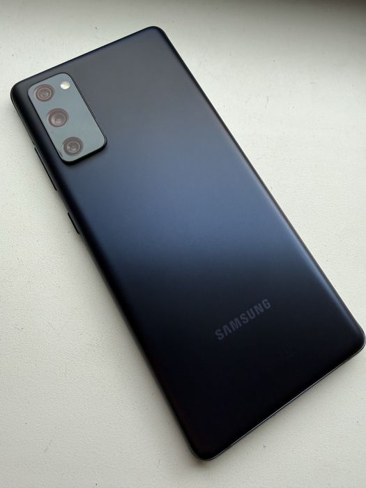 Samsung S 20 FE 6/128 Gb