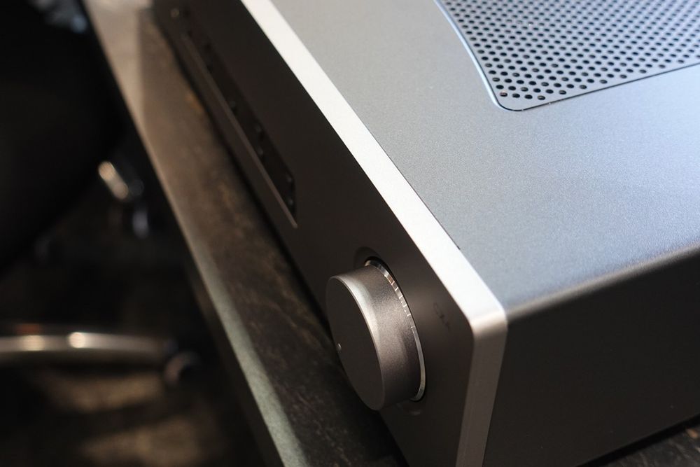 Wzmacniacz stereofoniczny Cambridge Audio CXA81 MKII Outlet