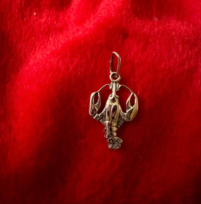 Украшения ювелирные