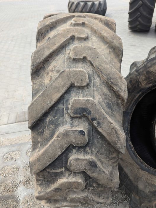 400/80-24 15.5/80-24 Alliance Tough Trac 325 opona przemysłowa