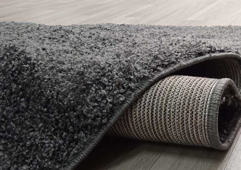 Ворсистий килим в графітовом кольрі