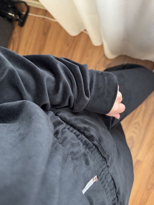 Велюровий костюм чорний, на низький зріст