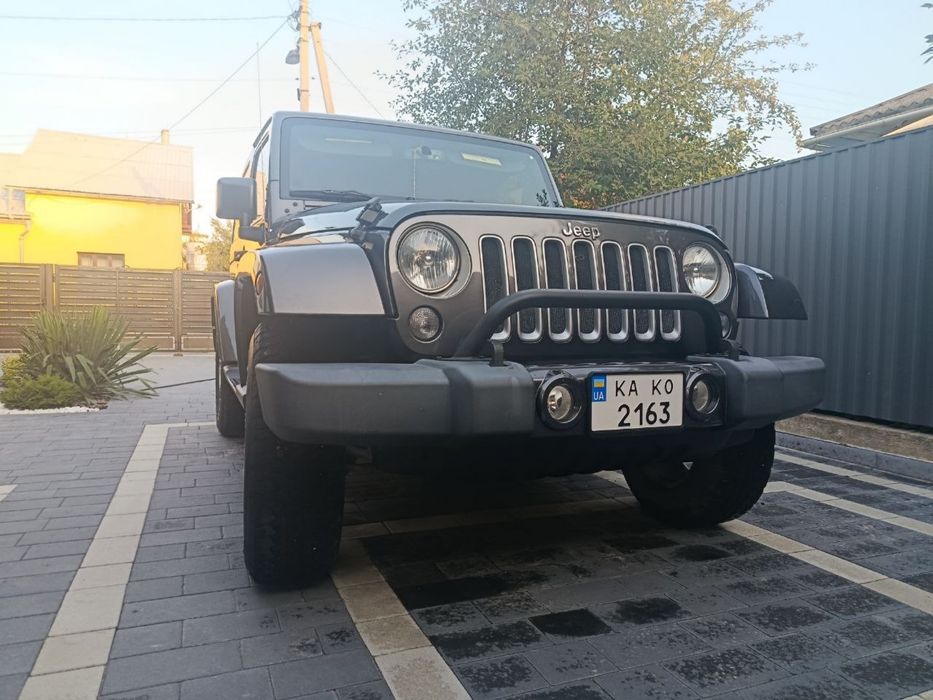Jeep Wrangler Sahara 3,6л