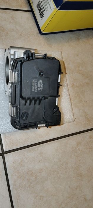 Przepustnica powietrza do VW Golf V 1.4 16V 55kW