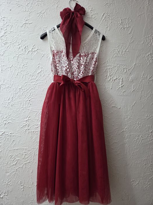 Długa sukienka 146/152