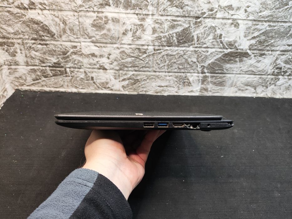 Ноутбук ультрабук  Acer Aspire V3-371 / 13.3" / i3-4005U