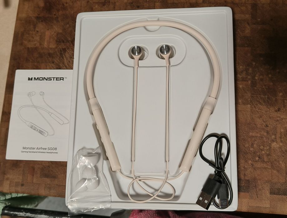 Monster AIRFREE Bluetooth V5.4 Mega Bas  [Białe]

[Białe]