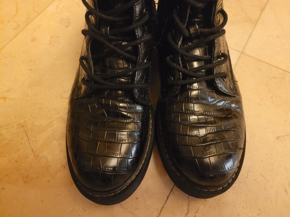 Buty 37 struktura