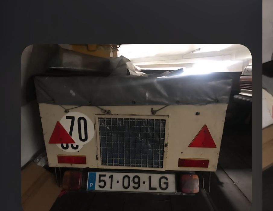 Vendido (Reboque atrelado)