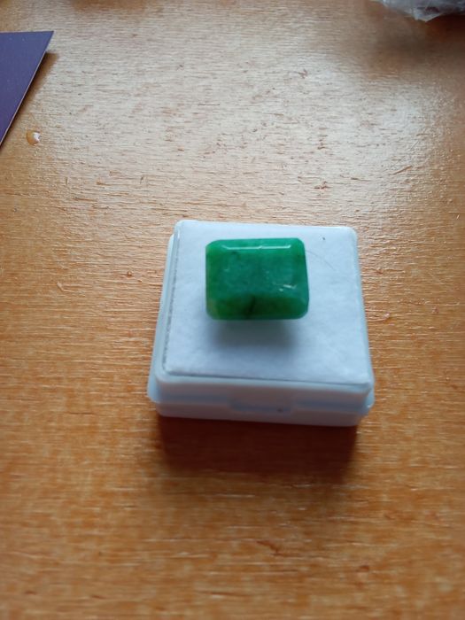 Esmeralda Natural Certificada – 7,65 CT