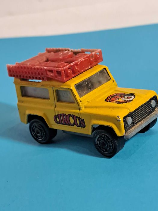 Машинка,  Маштабная модель,  circus,  majorette, land rover