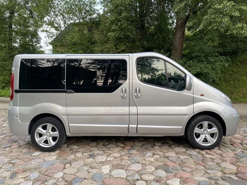 Продам opel vivaro 2008 рік
