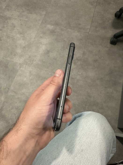 iPhone 11 64gb preto