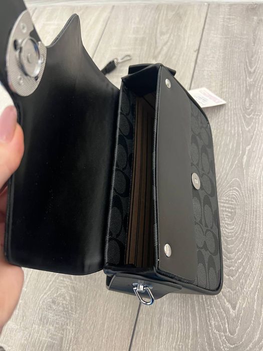 Продам сумку нову