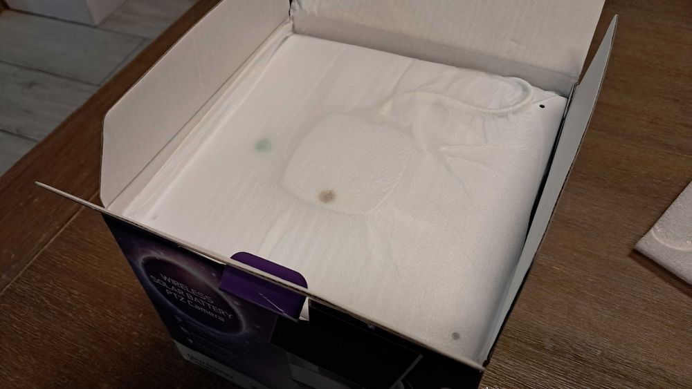 Kamera WiFi Zewnętrzna Obrotowa 4MP PTZ Zoom z Panelem Solarnym - Nowa