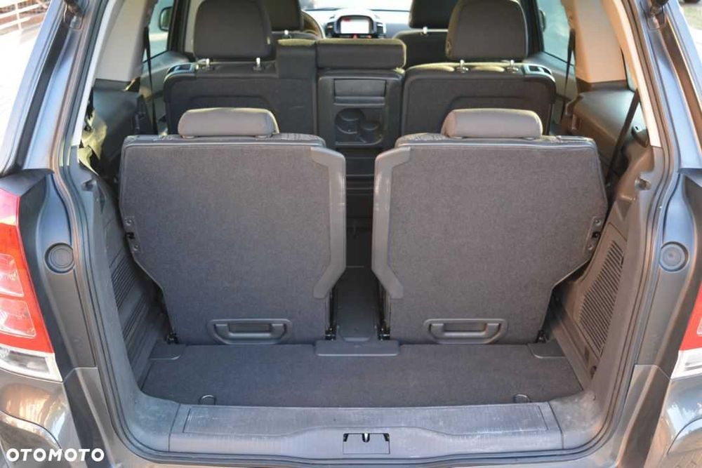 Samochód Opel zafira b
